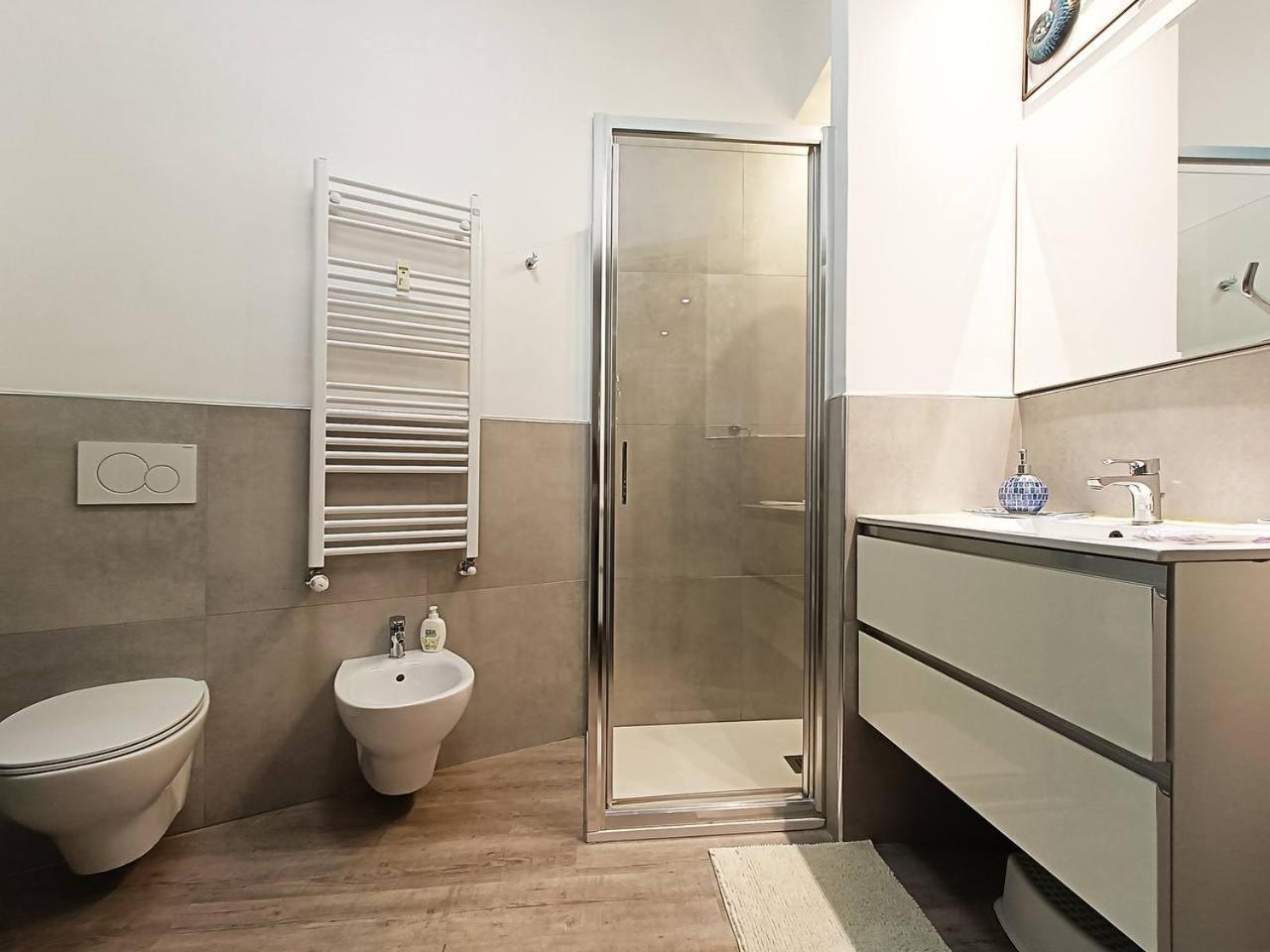 Genova Center Apartment - San Martino ภายนอก รูปภาพ